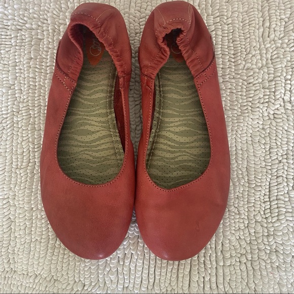 Softinos by FLY LONDON red-orange flats - Picture 2 of 7